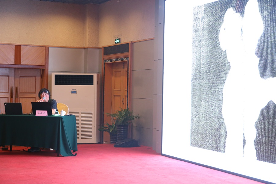 1.讲座.jpg